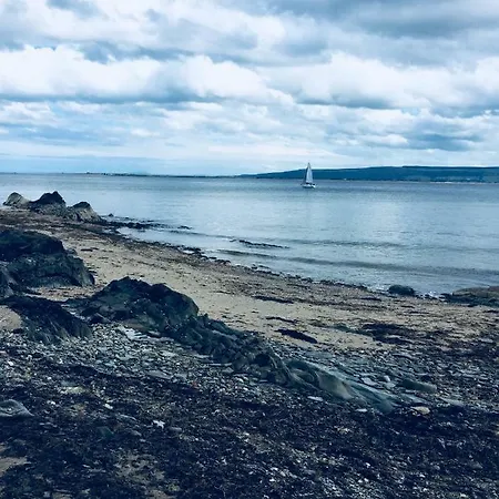 Casa de Férias Foyleview Cottage, *